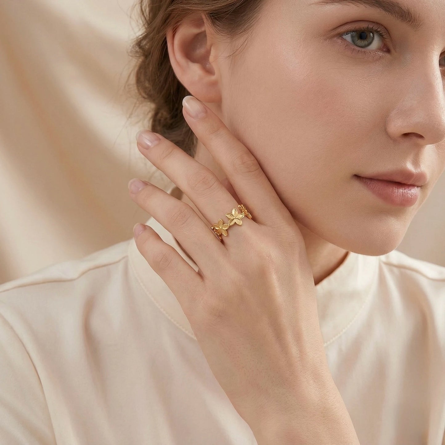 Adjustable,18Kt Gold Plated Flower Crown Style Ring ✨
