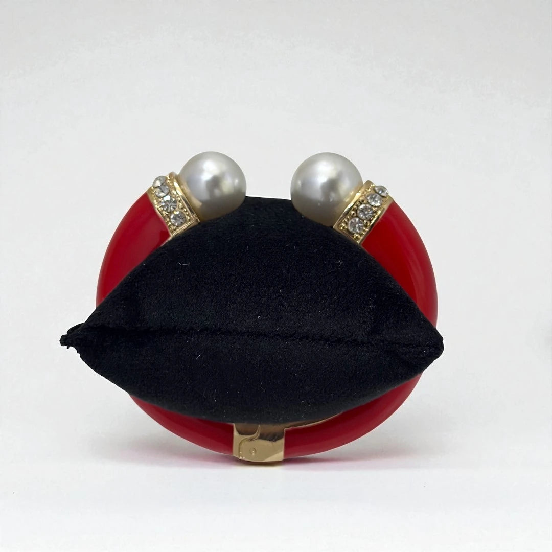 Red Elegance Enamel Cuff