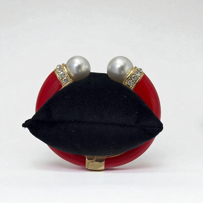 Red Elegance Enamel Cuff