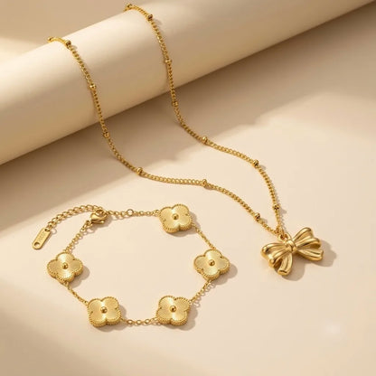 18Kt Gold Plated Bow Pendant & Clover Set