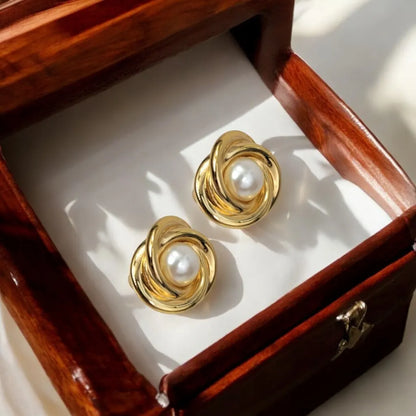Pearl Bloom Studs – Gold Plated Daily Luxe Earrings