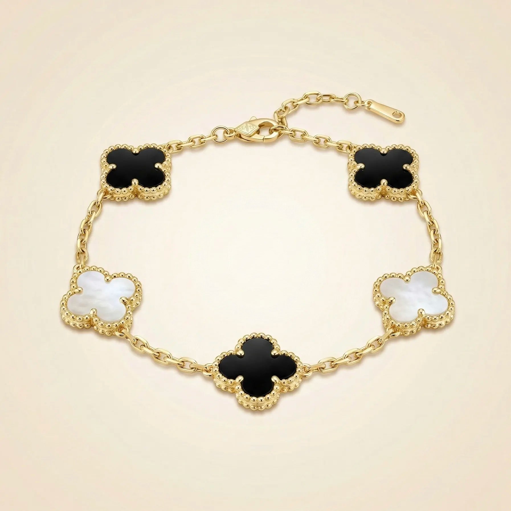 18KT Gold Plated Elegance Reversible Clover Bracelet