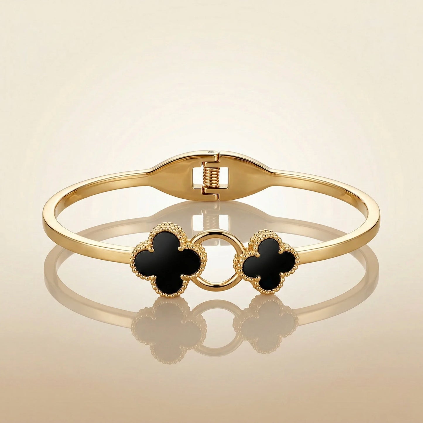 18Kt Gold Plated Double Clover Charm Bracelet