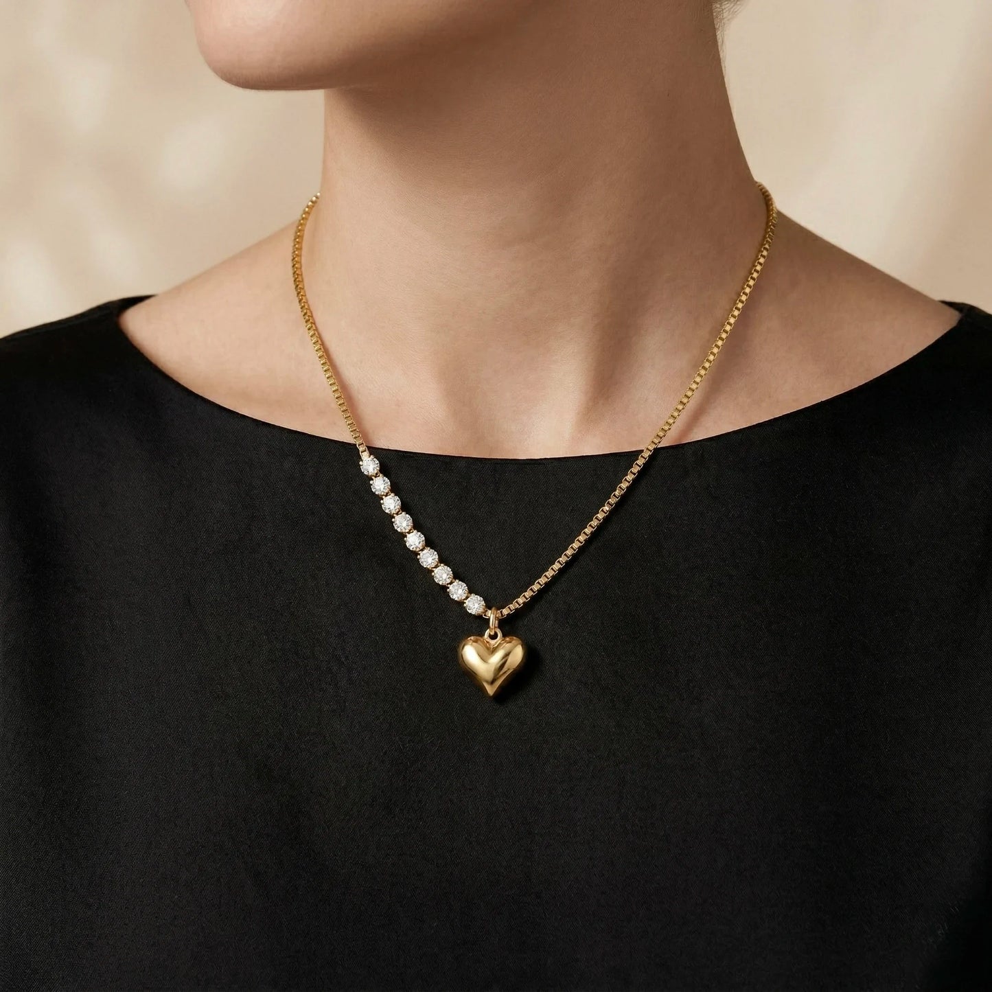 18Kt Gold Plated Crystal Heart Pendant Necklace