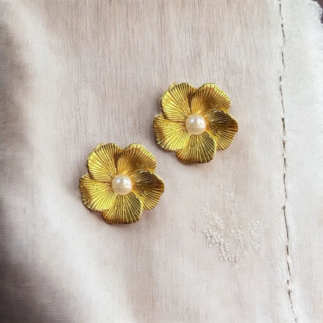 Dainty Floral Pearl Studs - 18K Gold Plated & Waterproof