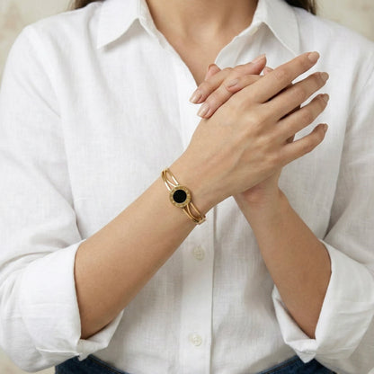 18Kt Gold Plated Elegant Black Dial Bracelet