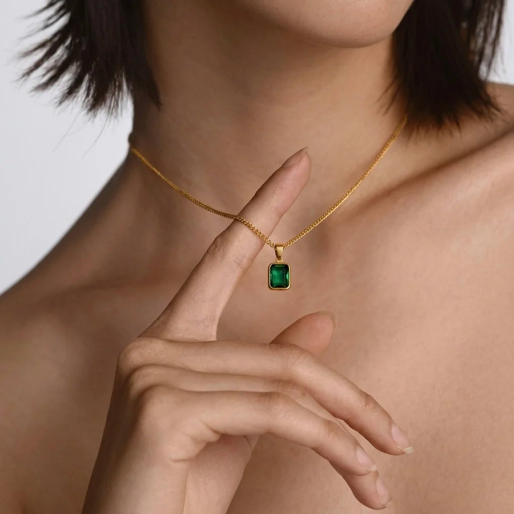 18Kt Gold Plated Emerald Green Stone Necklace