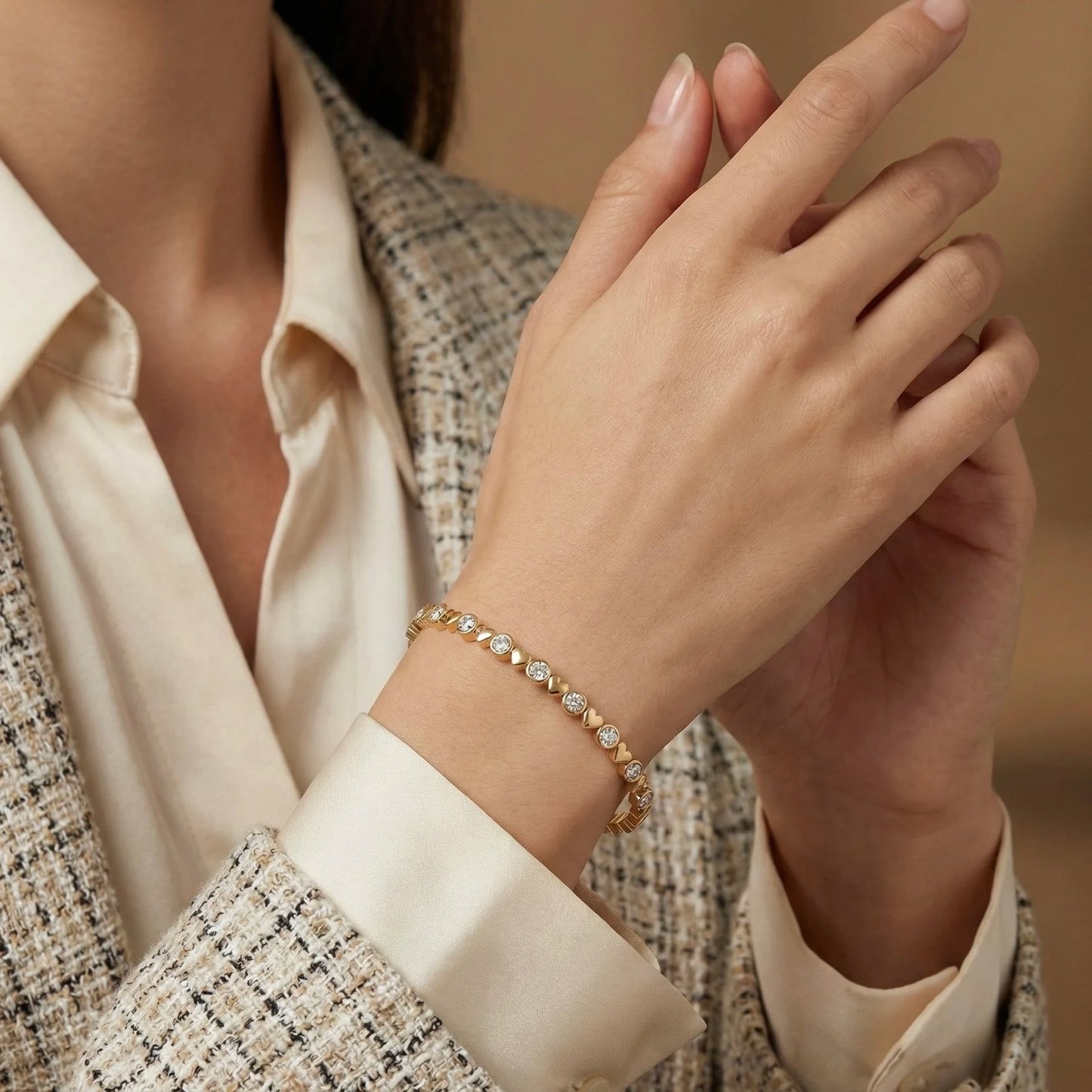 Elegant Heart Spark Band