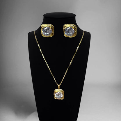 Golden Gaze Statement Set