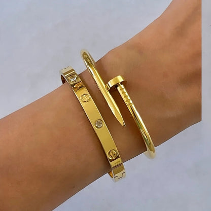 Bold Gold Stack – Nail & Cartier Combo Set