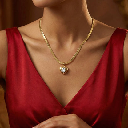 18KT Gold Plated Bold Heart Luxe Pendant Necklace