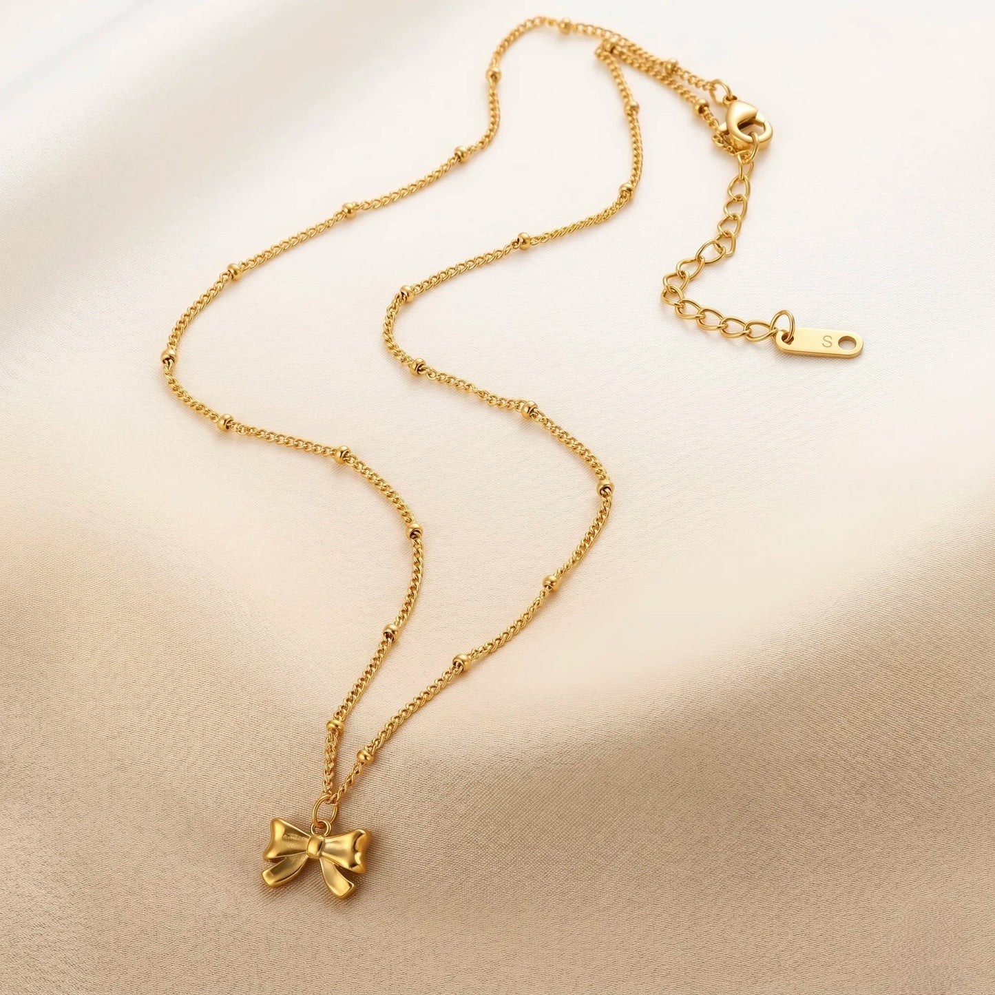 18Kt Gold Plated Cute Bow Chain Necklace