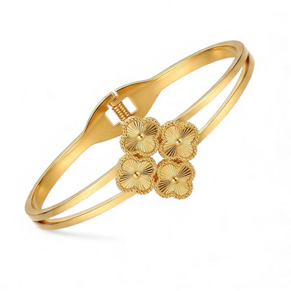 Royal Floral Clover Bangle