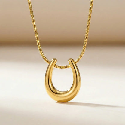 18KT Gold Plated U-Shape Glow Chain Pendant Necklace
